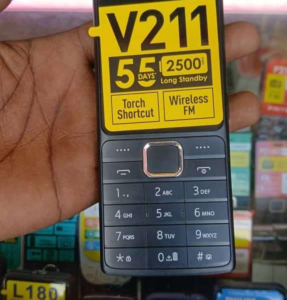 Villaon V211 (Battery kubwa) - Tsh 25000 now available in Sambazah in Tanzania