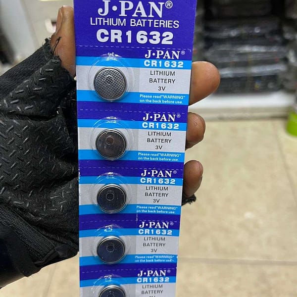 Battery za Saa - Tsh 3500 1 now available in Sambazah in Tanzania