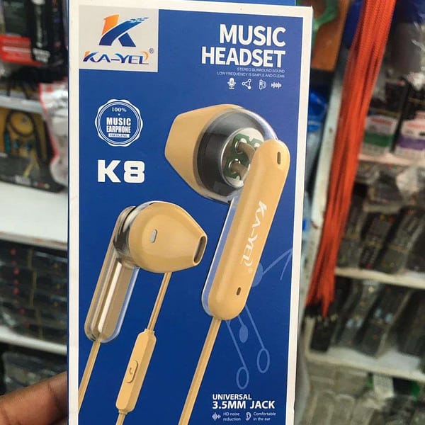 Ear phones - Tsh 8000 now available in Sambazah in Tanzania