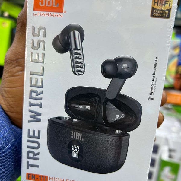 JBL Ear pods - Tsh 15000 now available in Sambazah in Tanzania