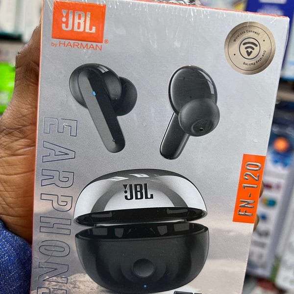Ear pods - Tsh 15000 now available in Sambazah in Tanzania