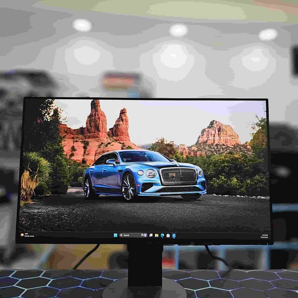 Eizo Flexcan EV2456 24 Inch Monitor FHD Resolution (1920 × 1200) HDMI, Display Port, VGA, USB 3.0 Ports 60 hz refresh rate - Tsh 280,000 now available in Sambazah in Tanzania