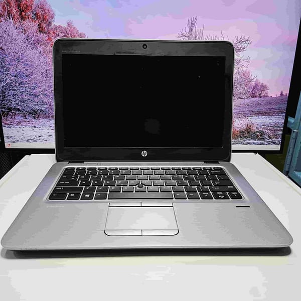 HP ELITEBOOK 820 G3 Core i5 6th gen 8Gb Ram 256Gb ssd 12inch FHD display 2.0ghz speed Condition _Good - Tsh 580,000 now available in Sambazah in Tanzania