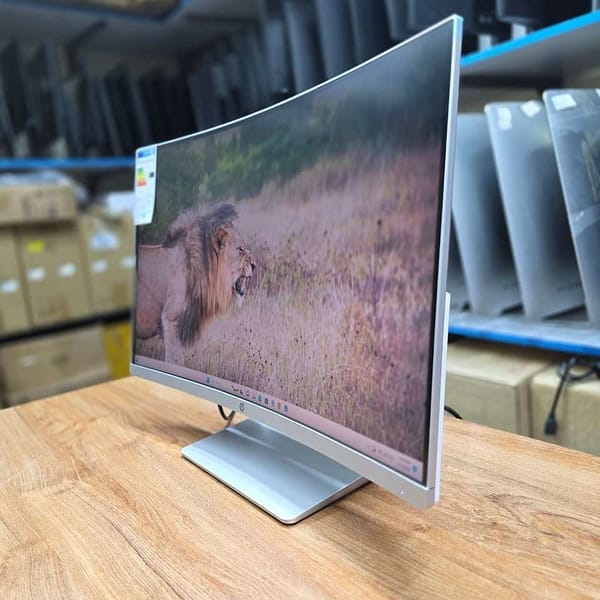 Hp-27-inch-curved-display🔥Brand-new-monitor-🔥19201080-🔥75hz-🔥HDMI-display-portsAvailable-Tsh-650000 available in Tanzania through Sambazah