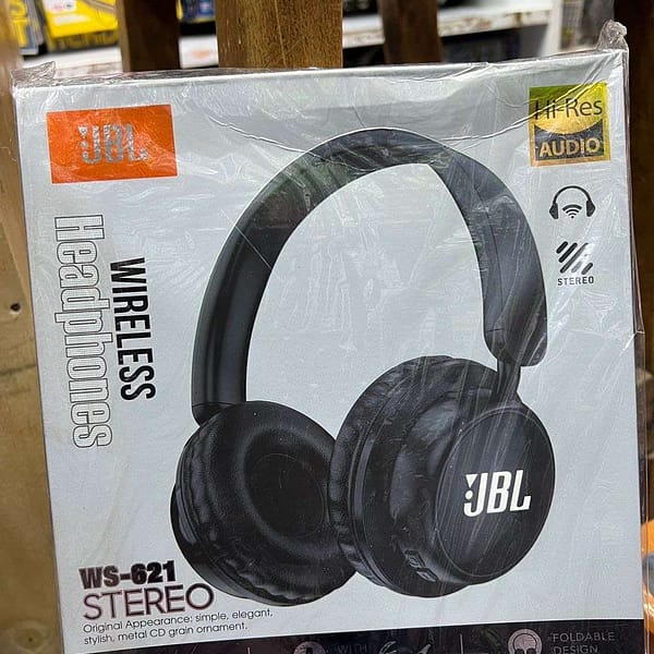 JBL Wireless headphones Tsh 30000 available in Tanzania through Sambazah