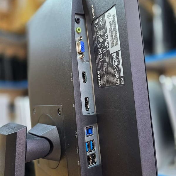 Phillips 243S7E🔥24 inch Full hd monitor🔥With speakers 🔊 🔥Vga-HDMI-display 🔥Adjustable rotate - Tsh 320,000 u now available in Sambazah in Tanzania