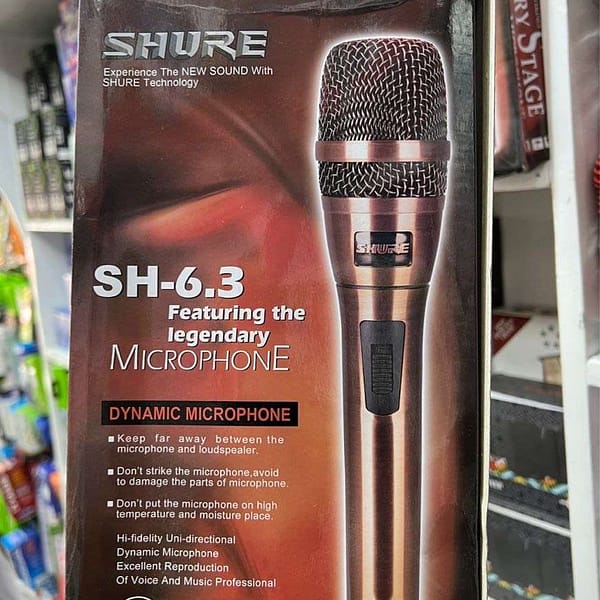 Shure Dynamic microphone - Tsh 40000 now available in Sambazah in Tanzania