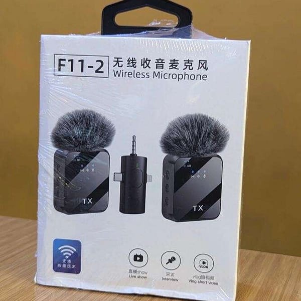 Wireless microphone for mobile, computer and camera - Tsh 35000 available in Tanzania through Sambazah