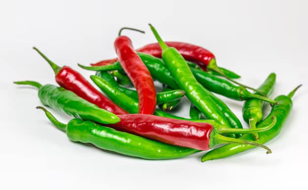 red green chilli pepper available in Arusha,Tanzania in Sambazah