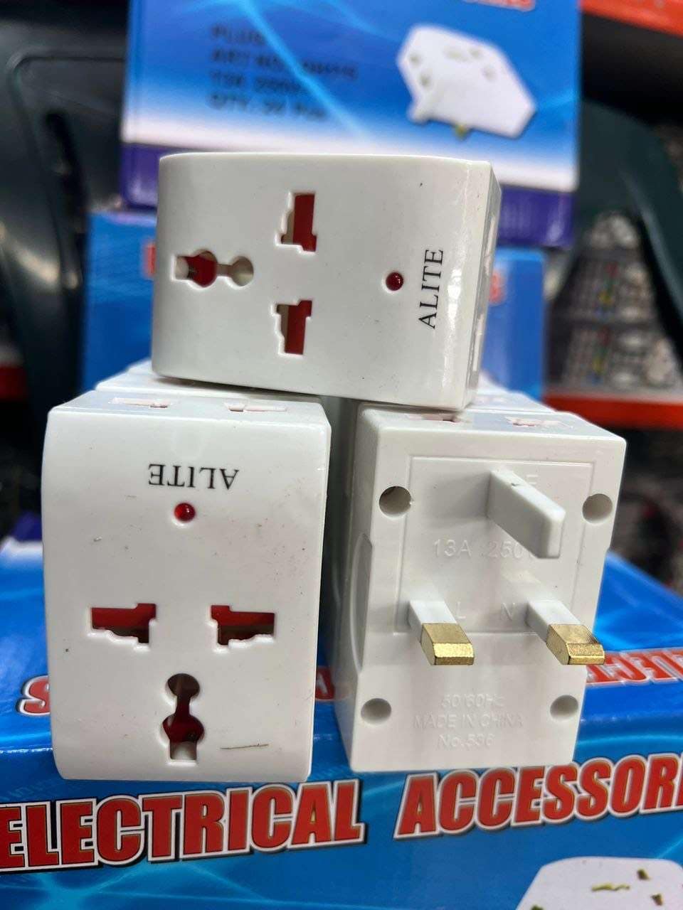 Multiplug - Tsh 3500 now available in Sambazah in Tanzania