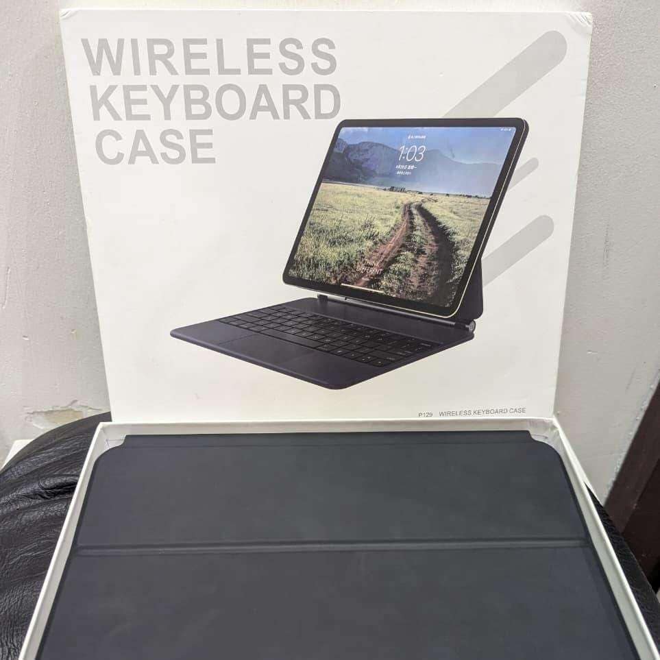Mac IPad 12.9 inch case Tsh 400000Karibu sana tukuhudumie 0744600023-0745441300🎧💻 Upgrade Your Tec now available in Sambazah in Tanzania